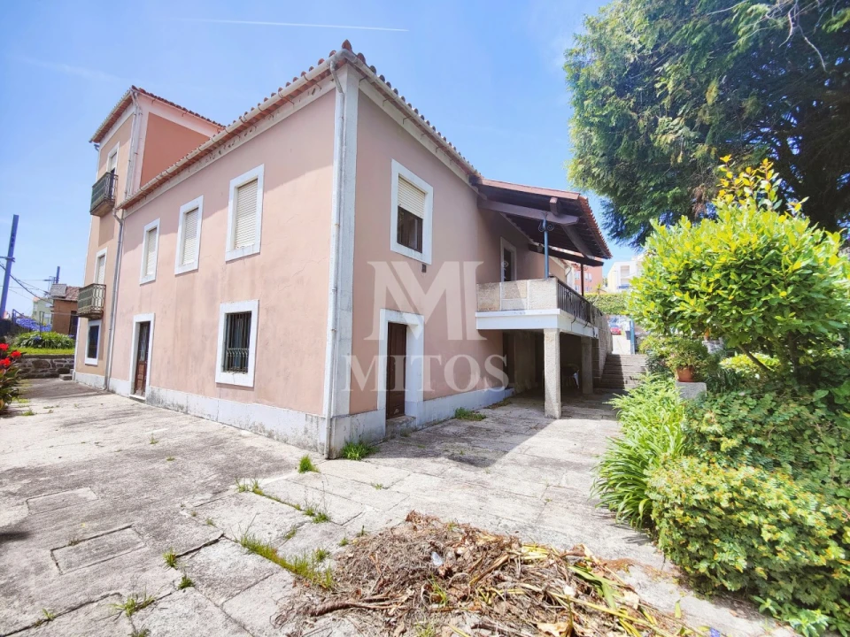 Moradia T4 para Venda em Santa Maria Maior e Monserrate e Meadela Foto 3