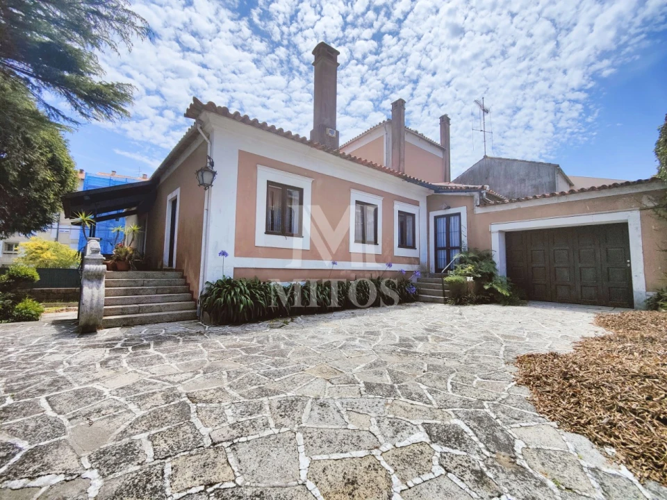 Moradia T4 para Venda em Santa Maria Maior e Monserrate e Meadela Foto 1