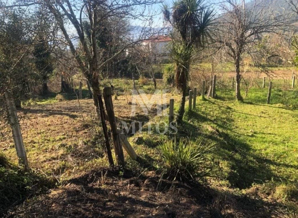 Terreno para Venda em Refoios do Lima Foto 8