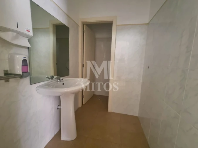 Loja para Venda em Santa Maria Maior e Monserrate e Meadela Foto 10