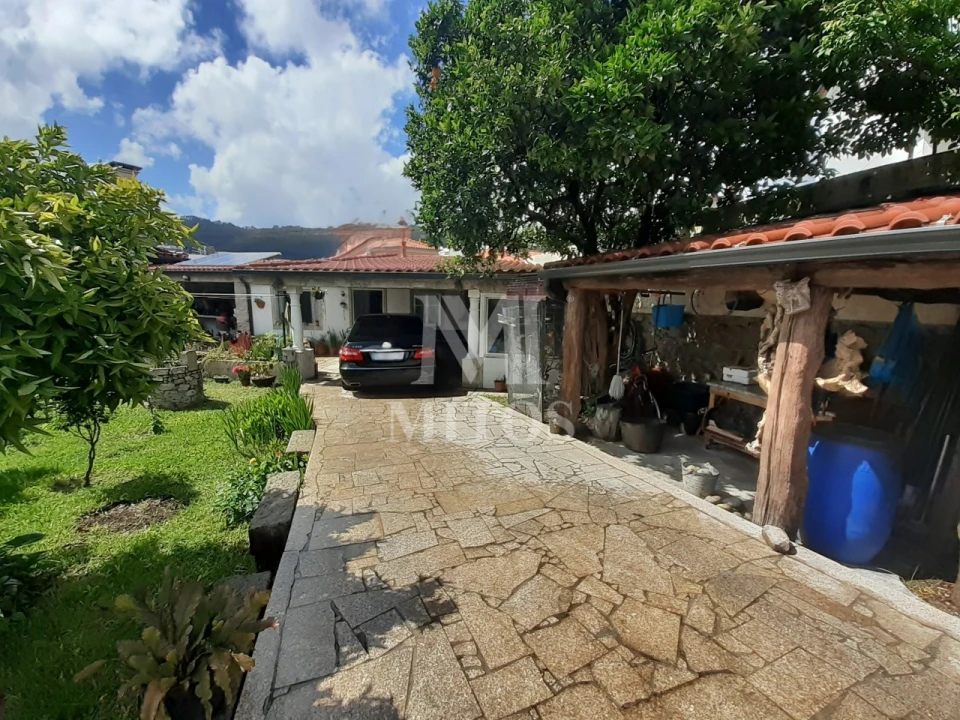 Moradia T2 para Venda em Santa Maria Maior e Monserrate e Meadela Foto 26