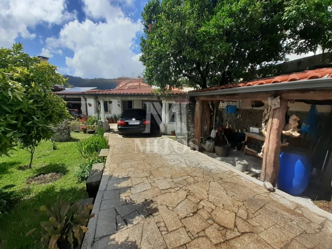 Moradia T2 para Venda em Santa Maria Maior e Monserrate e Meadela Foto 26
