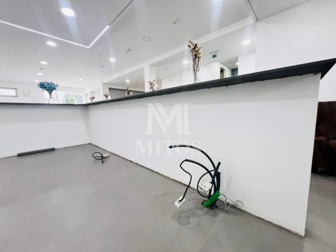 Negócio para Arrendamento em Subportela, Deocriste e Portela Susã Foto 7