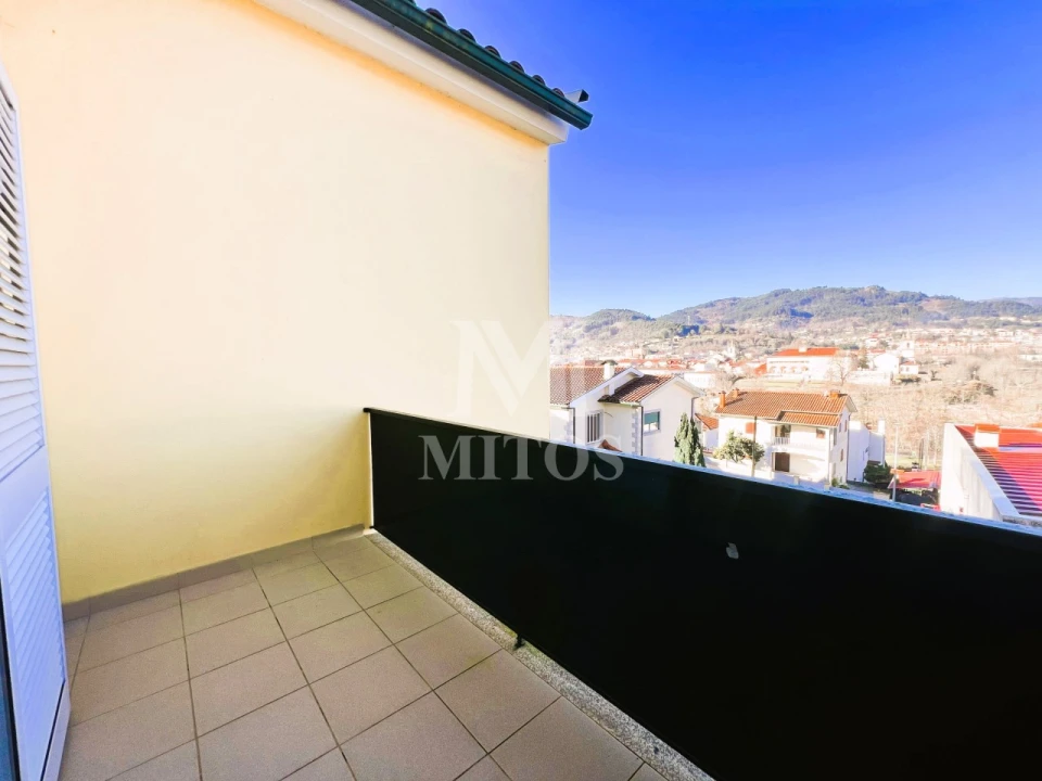 Moradia T3 para Venda em Arcos de Valdevez (São Paio) e Giela Foto 10