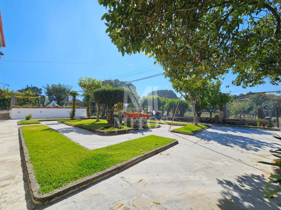 Quinta T4 para Venda em Cardielos e Serreleis Foto 47