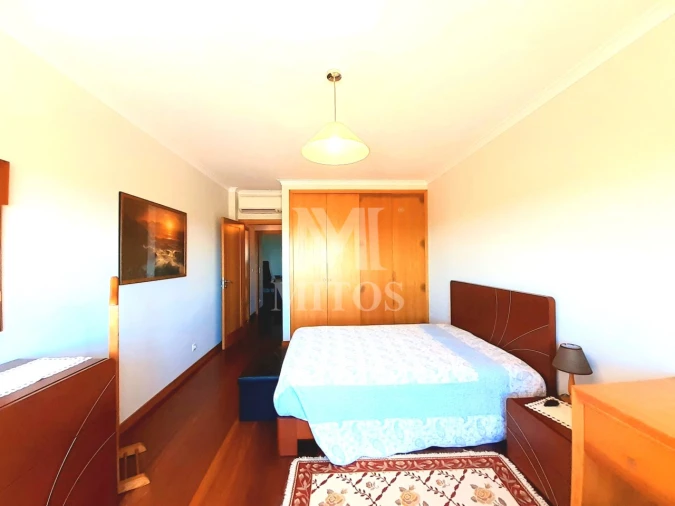 Moradia T5 para Venda em Areosa Foto 15