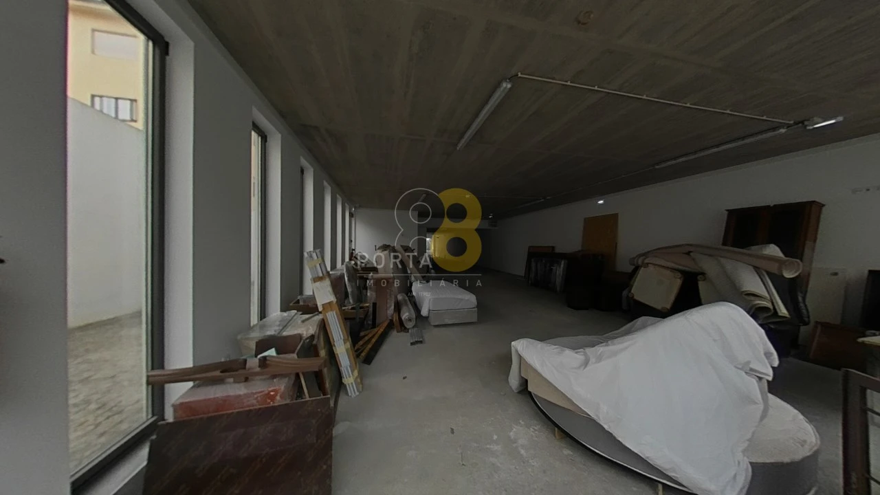 Loja para Arrendamento em Mafamude e Vilar do Paraíso Foto 22