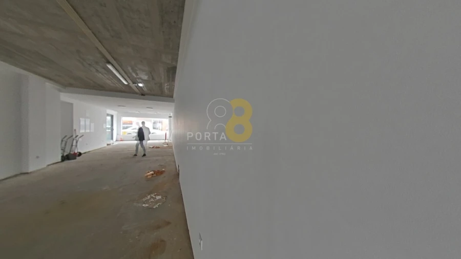 Loja para Arrendamento em Mafamude e Vilar do Paraíso Foto 25