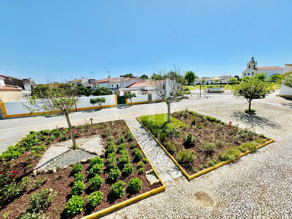 Moradia T8 para Venda em Crato e Mártires, Flor da Rosa e Vale do Peso Foto 35