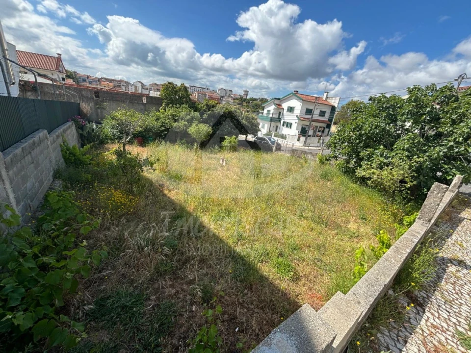 Terreno para Venda em Santa Iria de Azoia, São João da Talha e Bobadela Foto 4