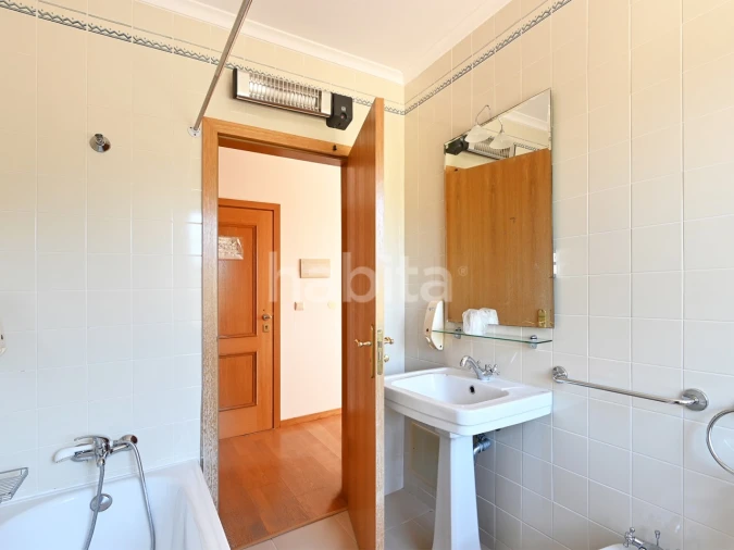 Negócio para Venda em Abrunhosa-A-Velha Foto 18