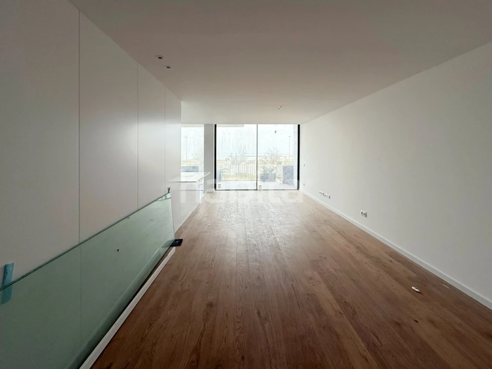 Apartamento T3 para Venda em Canidelo Foto 5