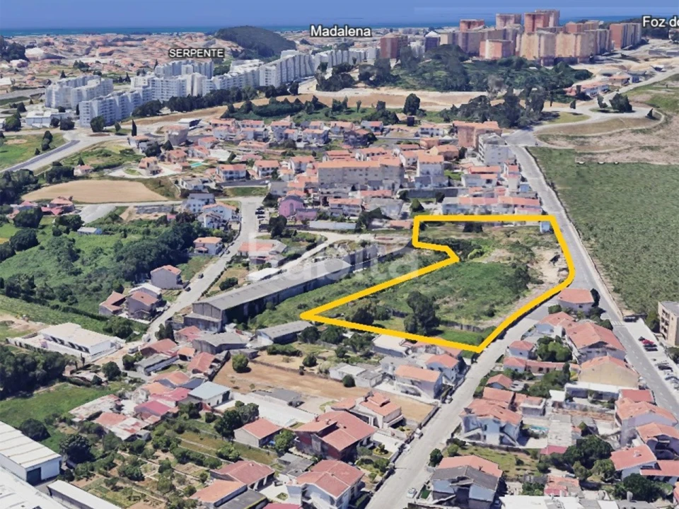 Terreno para Venda em Vilar de Andorinho Foto 10