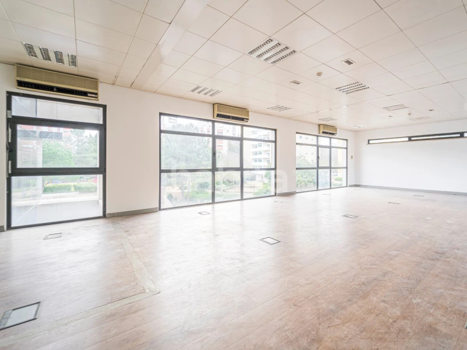 Escritório para Arrendamento em Algés, Linda-A-Velha e Cruz Quebrada-Dafundo Foto 5