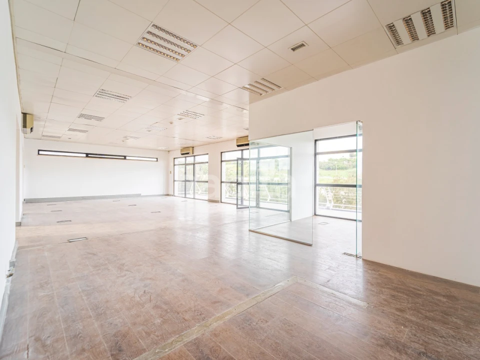 Escritório para Arrendamento em Algés, Linda-A-Velha e Cruz Quebrada-Dafundo Foto 9