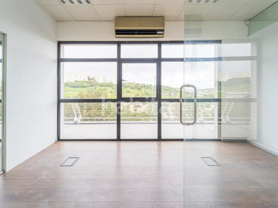 Escritório para Arrendamento em Algés, Linda-A-Velha e Cruz Quebrada-Dafundo Foto 13