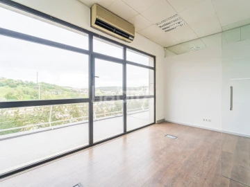 Escritório para Arrendamento em Algés, Linda-A-Velha e Cruz Quebrada-Dafundo