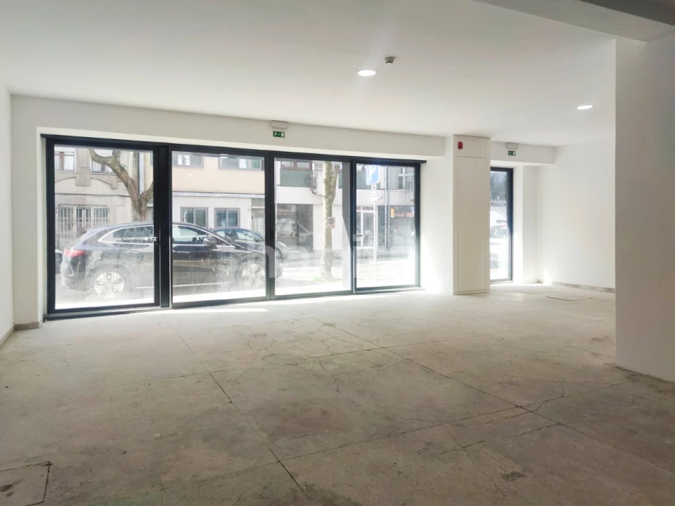 Loja para Venda em Bonfim Foto 1