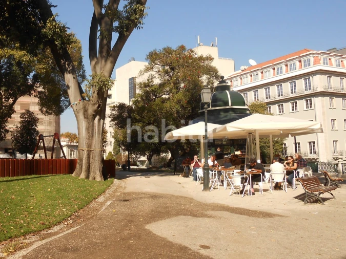 Armazém para Arrendamento em Santo António Foto 12