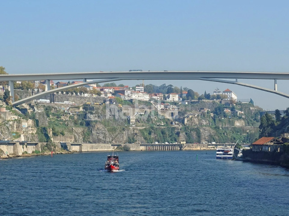 Loja para Arrendamento em Bonfim Foto 23