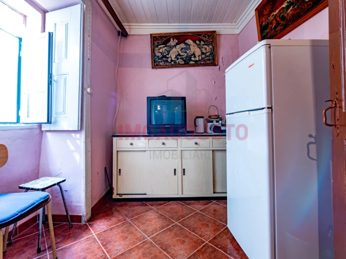 Moradia T2 para Venda em Aldeia Viçosa Foto 8