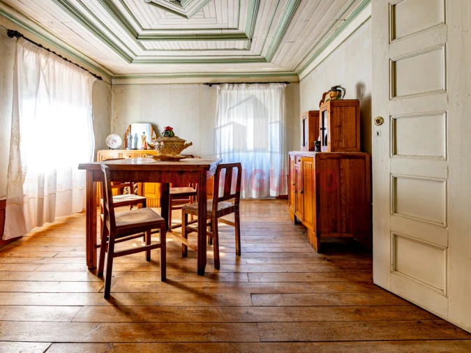 Moradia T5 para Venda em Benespera Foto 21