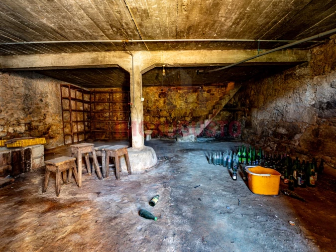 Moradia T5 para Venda em Benespera Foto 28