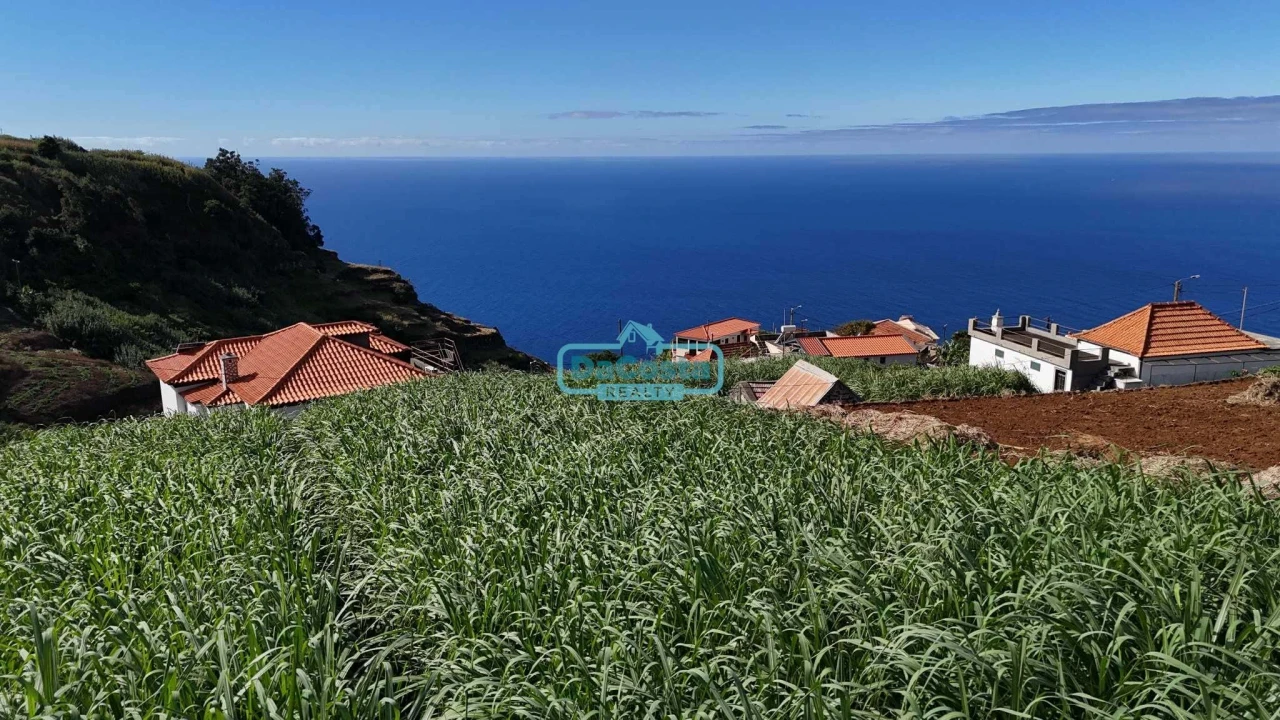 Terreno para Venda em Canhas Foto 14