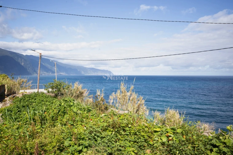 Moradia T2 para Venda em Ponta Delgada Foto 4