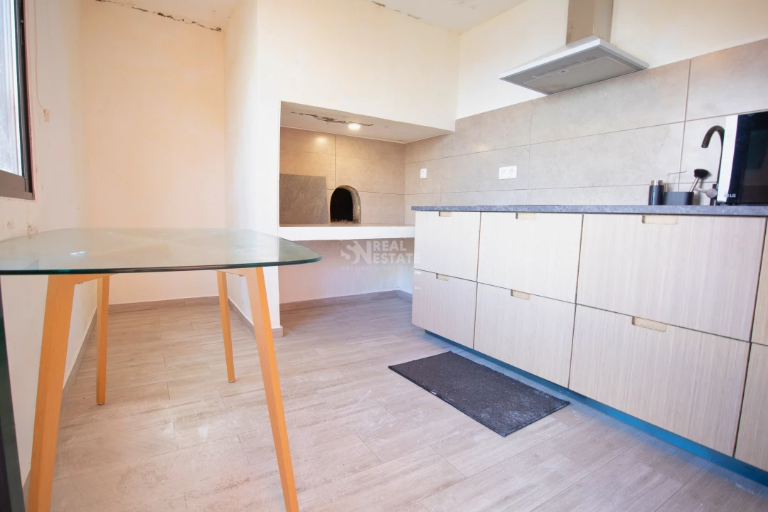 Moradia T2 para Venda em Ponta Delgada Foto 5