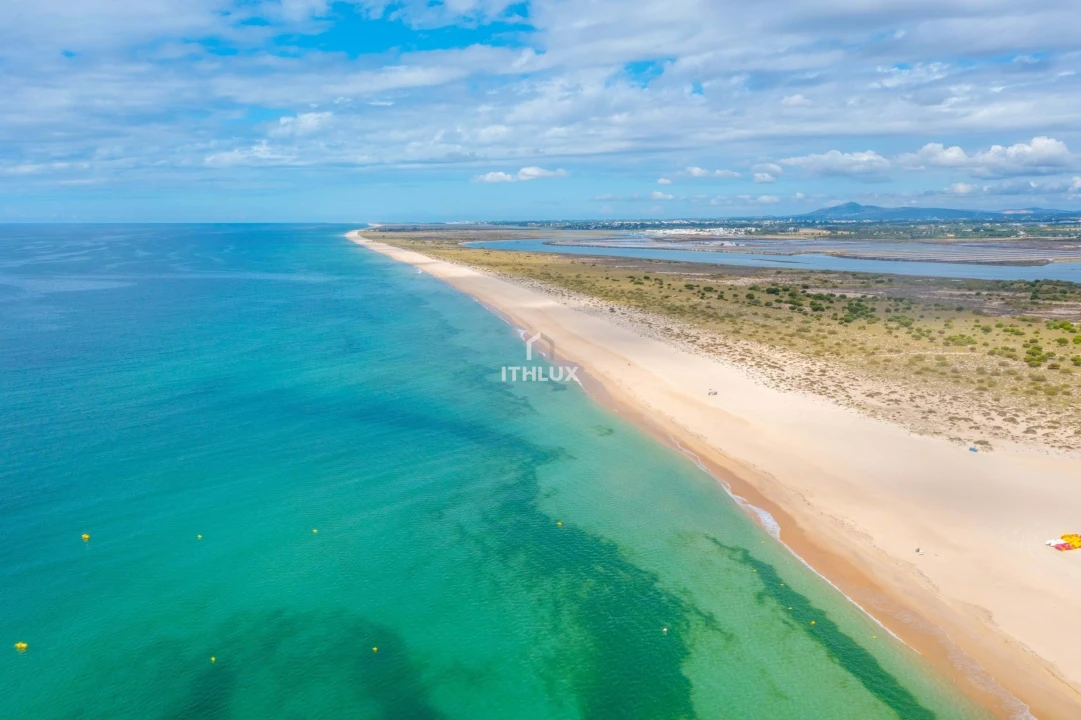 Moradia T4 para Venda em Tavira (Santa Maria e Santiago) Foto 4