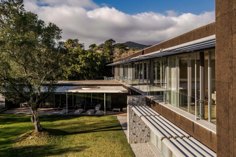 Moradia T6 para Venda em Agualva e Mira-Sintra Foto 34