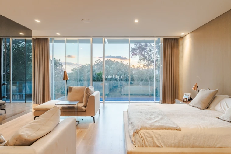 Moradia T6 para Venda em Agualva e Mira-Sintra Foto 3