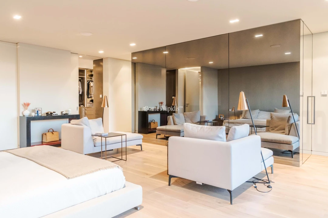 Moradia T6 para Venda em Agualva e Mira-Sintra Foto 16