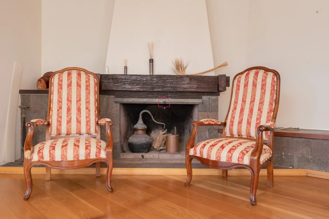 Moradia T3 para Venda em Caniçal Foto 28