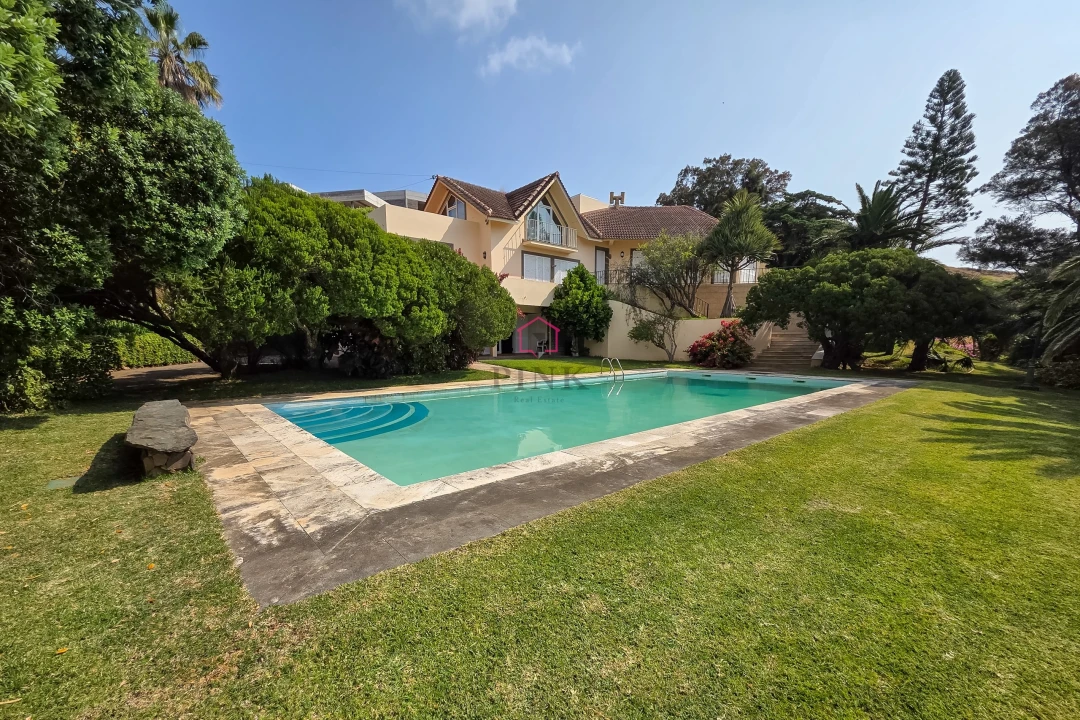 Moradia T3 para Venda em Caniçal Foto 1