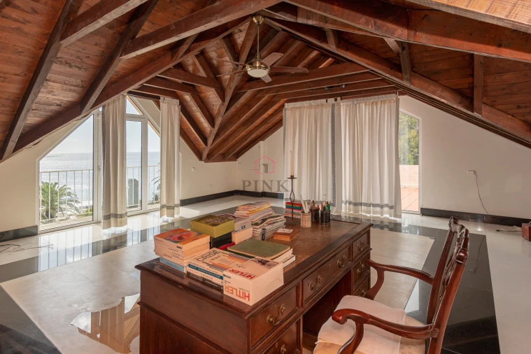 Moradia T3 para Venda em Caniçal Foto 41