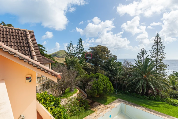 Moradia T3 para Venda em Caniçal Foto 47