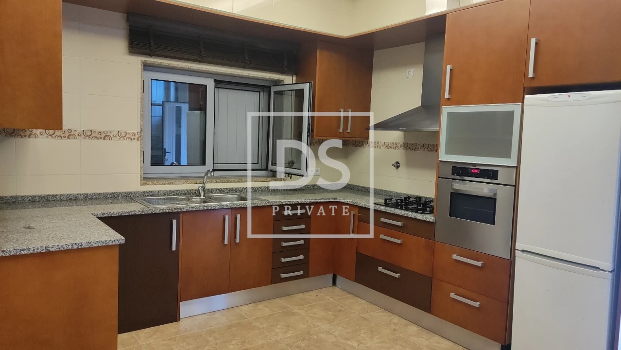 Moradia T7 para Venda em São Cristovão de Nogueira Foto 20