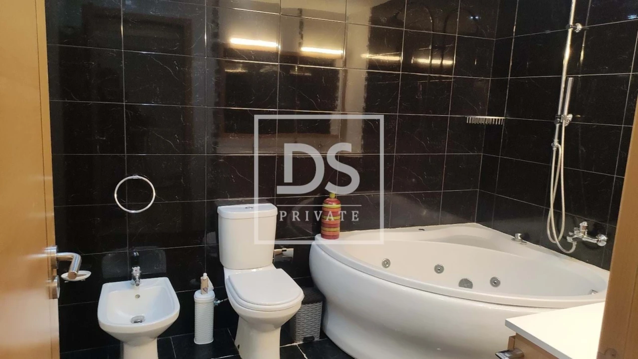 Moradia T7 para Venda em São Cristovão de Nogueira Foto 25