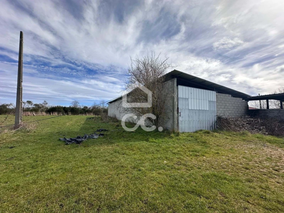 Armazém para Venda em Calvão e Soutelinho da Raia Foto 12