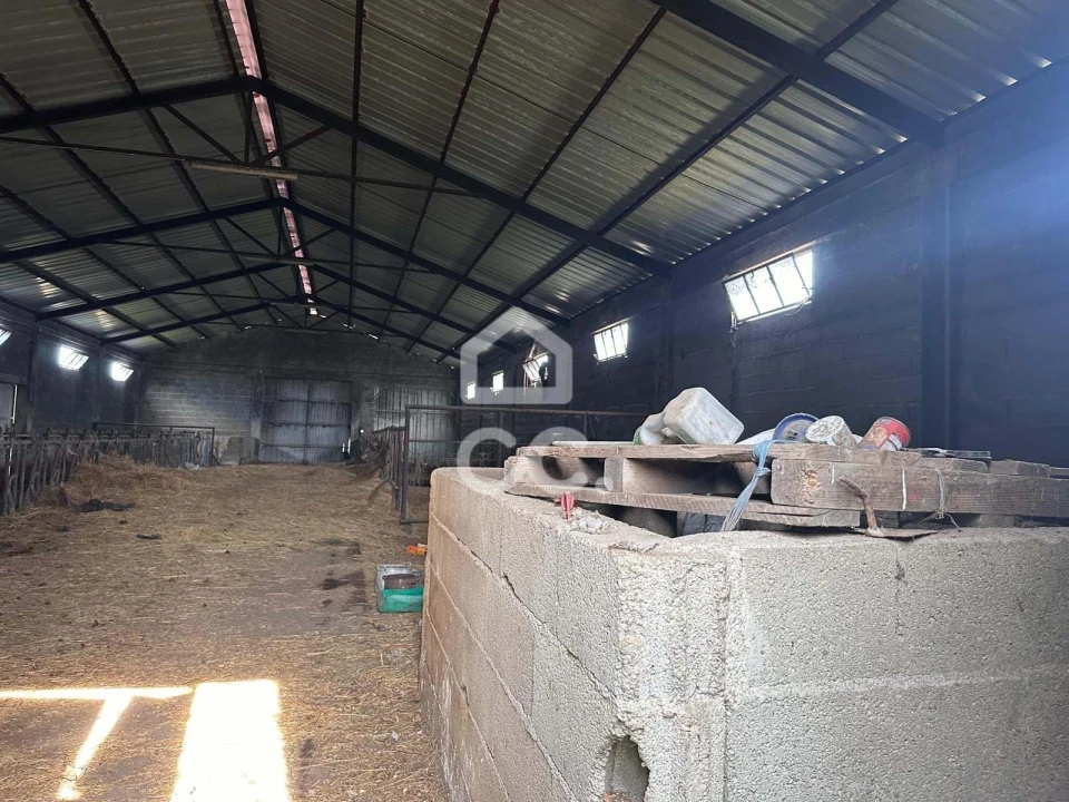 Armazém para Venda em Calvão e Soutelinho da Raia Foto 14