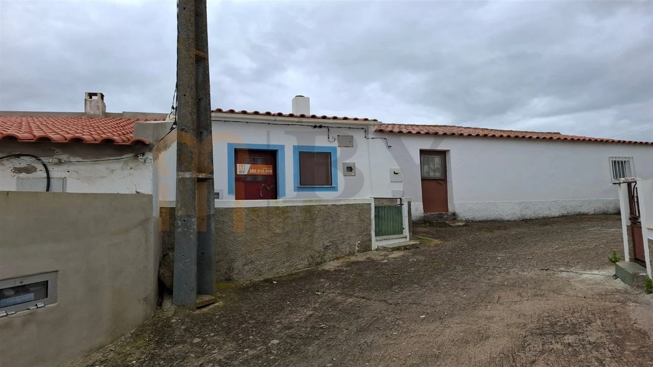 Moradia T2 para Venda em São Miguel do Pinheiro, São Pedro de Solis, São Sebastião dos Carros Foto 6