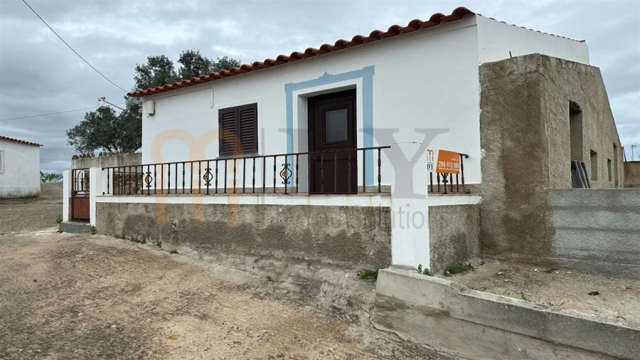 Moradia T2 para Venda em São Miguel do Pinheiro, São Pedro de Solis, São Sebastião dos Carros Foto 1