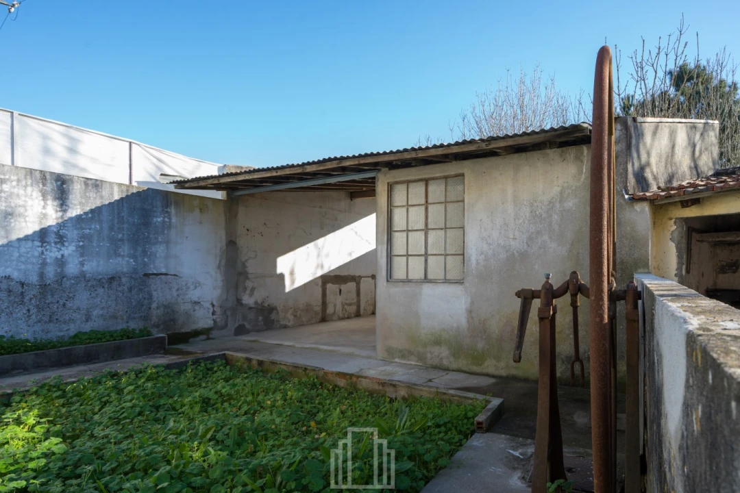 Moradia T3 para Venda em Anta e Guetim Foto 4