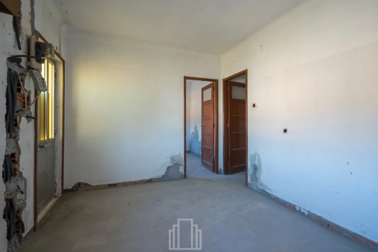 Moradia T3 para Venda em Anta e Guetim Foto 15