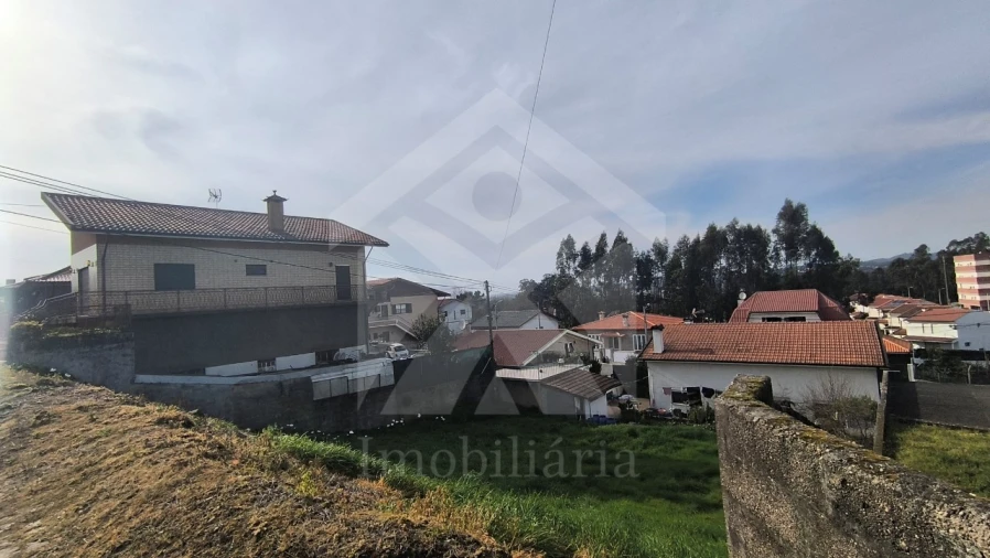 Terreno para Venda em Santo Tirso, Couto (Santa Cristina e São Miguel) e Burgães Foto 16