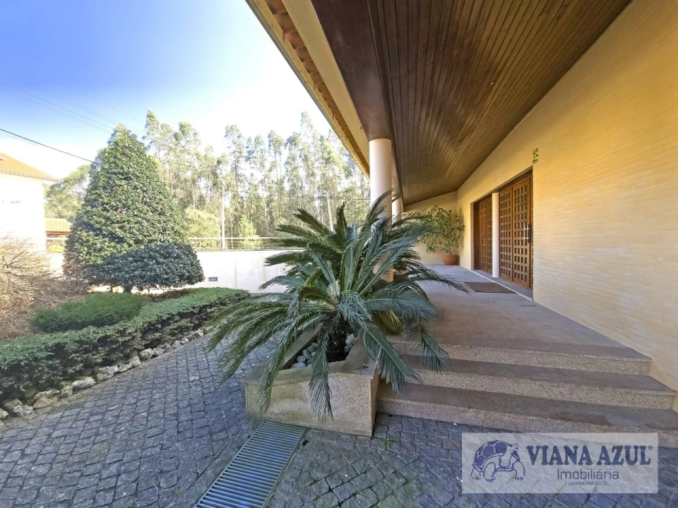 Moradia T3 para Venda em Vila Nova de Anha Foto 3