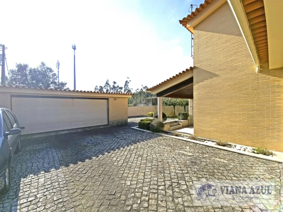 Moradia T3 para Venda em Vila Nova de Anha Foto 7