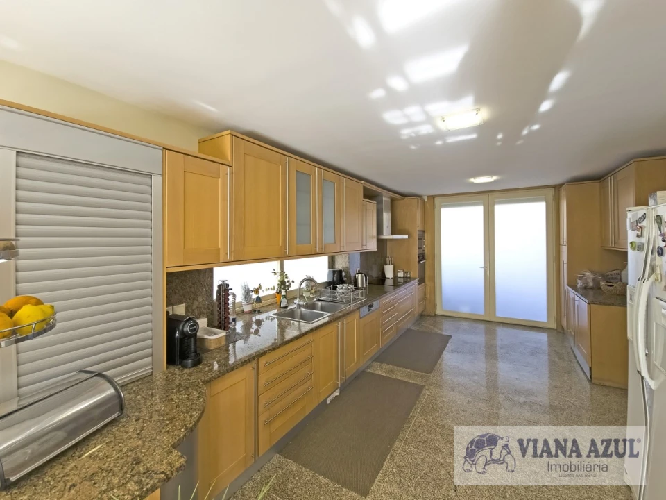Moradia T3 para Venda em Vila Nova de Anha Foto 19